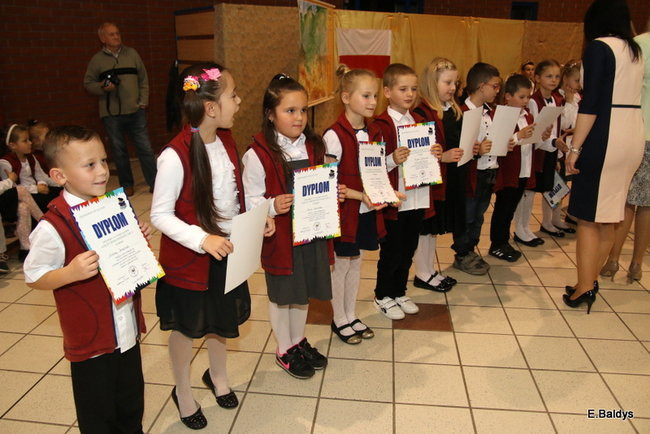 Pasowanie na dworze Króla Stanisława w SP 13 (zdjęcia)