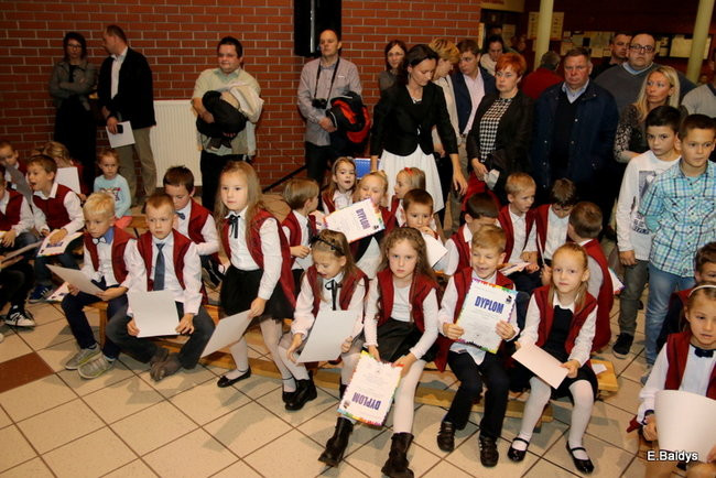 Pasowanie na dworze Króla Stanisława w SP 13 (zdjęcia)