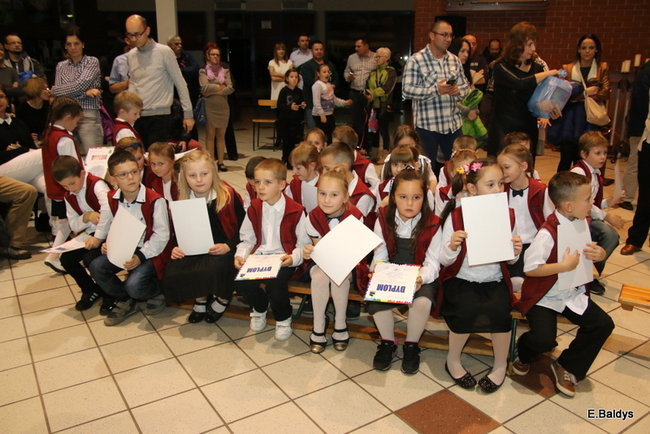 Pasowanie na dworze Króla Stanisława w SP 13 (zdjęcia)