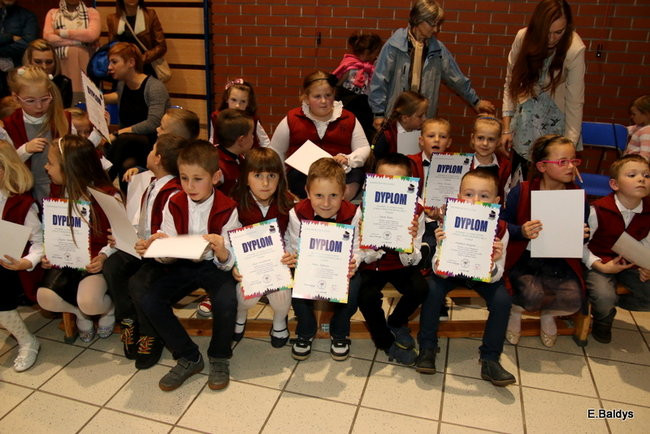 Pasowanie na dworze Króla Stanisława w SP 13 (zdjęcia)