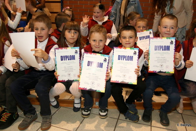 Pasowanie na dworze Króla Stanisława w SP 13 (zdjęcia)