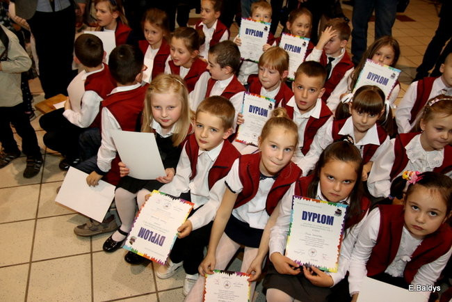 Pasowanie na dworze Króla Stanisława w SP 13 (zdjęcia)