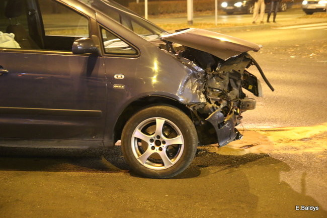 Wypadek w centrum Leszna. Dwie osoby ranne