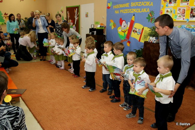 Pasowanie w Przedszkolu Miejskim nr 18 (zdjęcia)