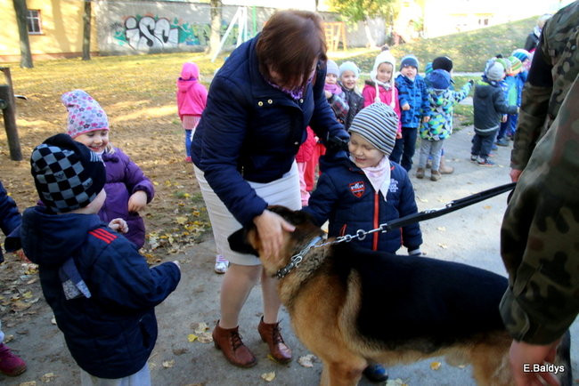 Żandarmi w Przedszkolu Miejskim nr 11 (zdjęcia)