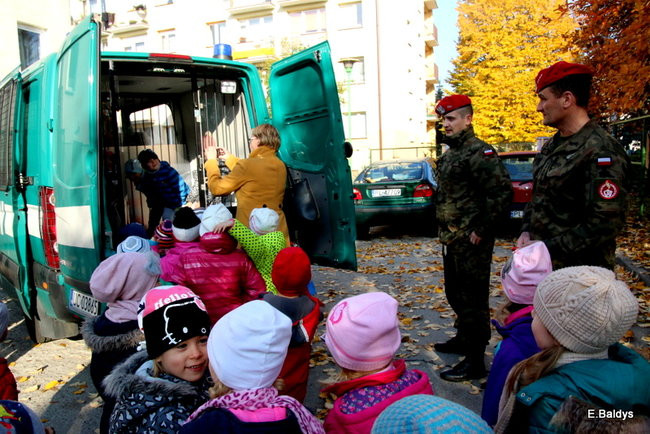 Żandarmi w Przedszkolu Miejskim nr 11 (zdjęcia)
