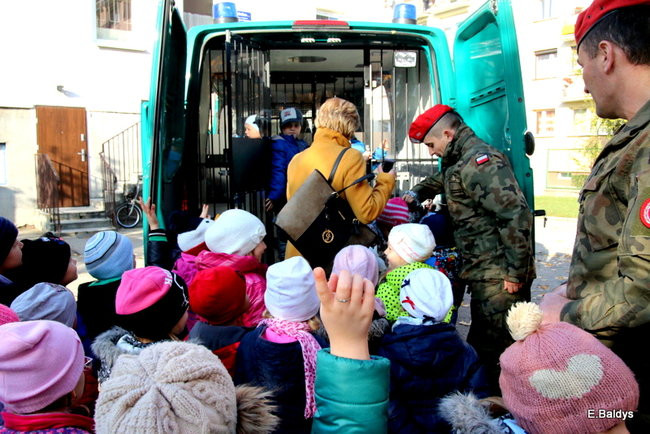 Żandarmi w Przedszkolu Miejskim nr 11 (zdjęcia)