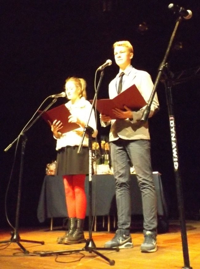 Dali czadu po angielsku (zdjęcia)