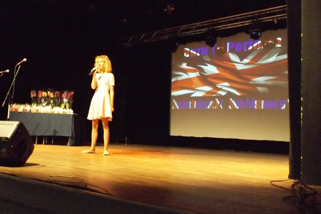 Dali czadu po angielsku (zdjęcia)