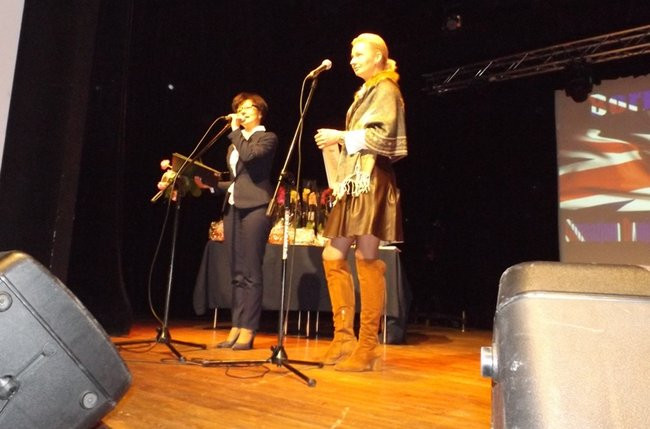 Dali czadu po angielsku (zdjęcia)