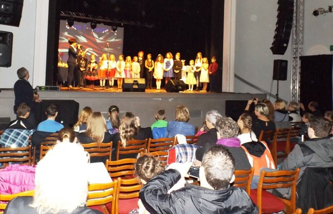 Dali czadu po angielsku (zdjęcia)