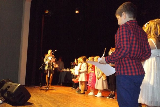 Dali czadu po angielsku (zdjęcia)