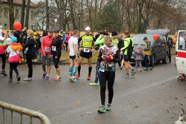 Niepodległościowy bieg w Rydzynie (zdjęcia)