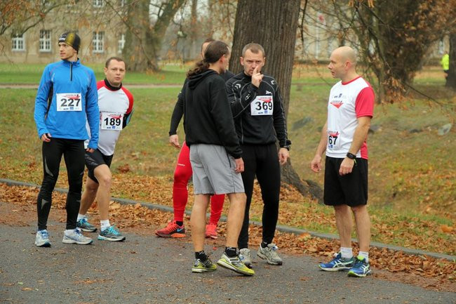 Niepodległościowy bieg w Rydzynie (zdjęcia)