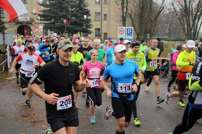 Niepodległościowy bieg w Rydzynie (zdjęcia)