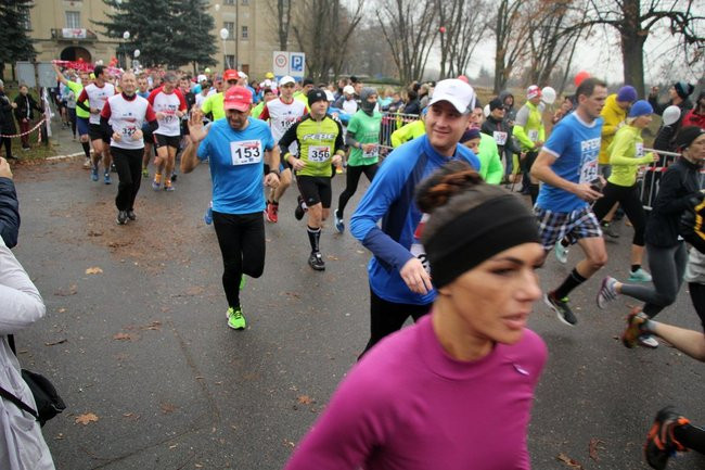 Niepodległościowy bieg w Rydzynie (zdjęcia)