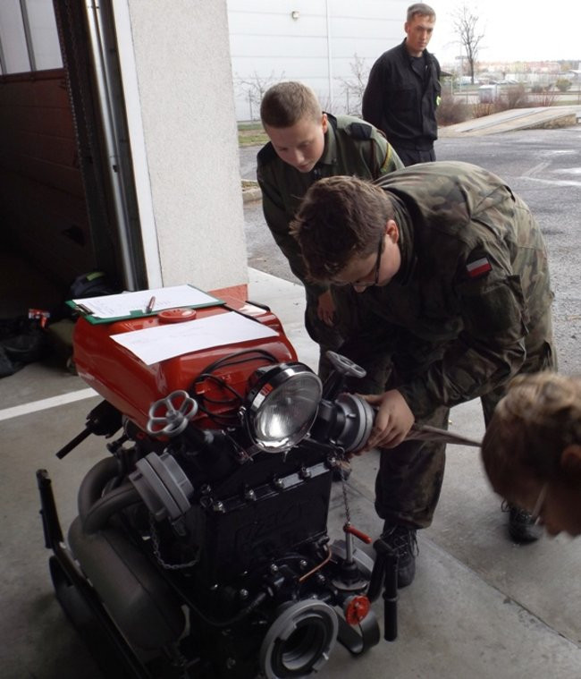 Gra powinna być kontynuowana (zdjęcia)
