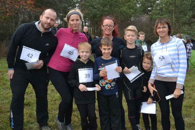 Niepodległościowe bieganie w Bojanicach (zdjęcia)