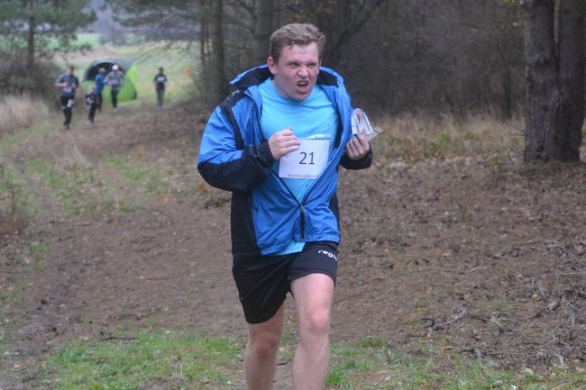 Niepodległościowe bieganie w Bojanicach (zdjęcia)