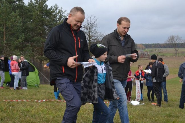 Niepodległościowe bieganie w Bojanicach (zdjęcia)