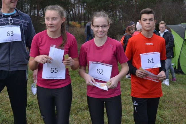 Niepodległościowe bieganie w Bojanicach (zdjęcia)