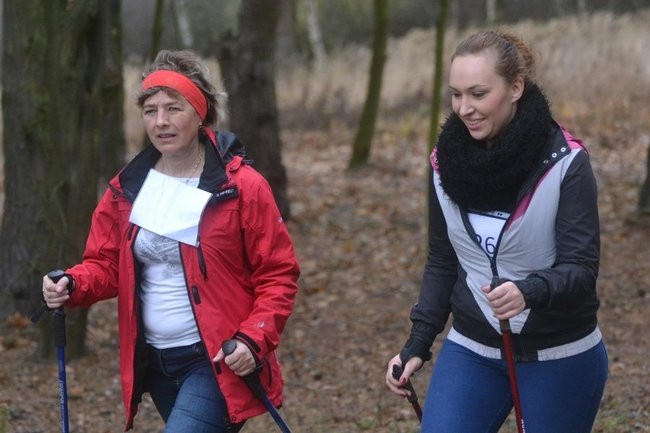 Niepodległościowe bieganie w Bojanicach (zdjęcia)