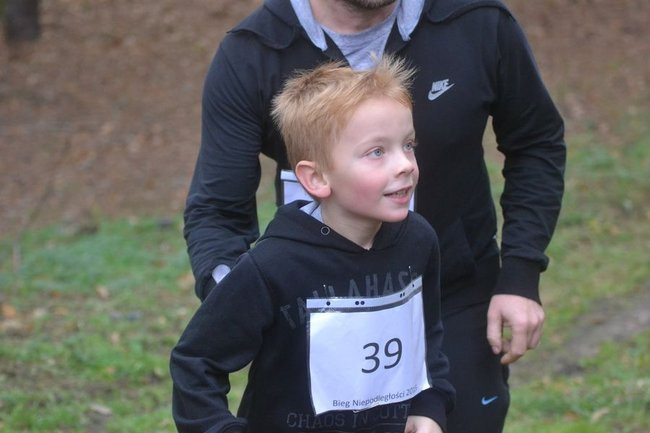 Niepodległościowe bieganie w Bojanicach (zdjęcia)