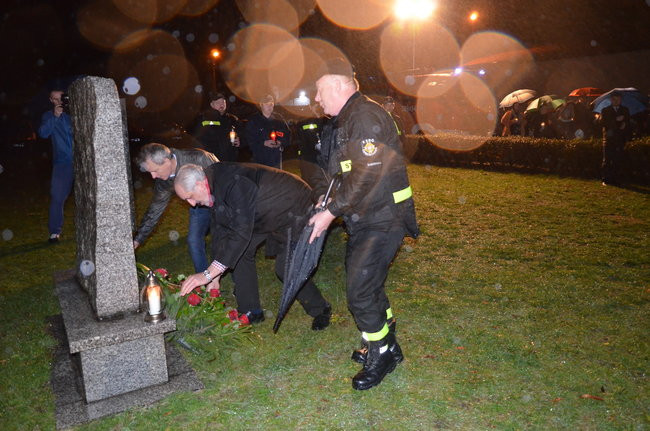 Święciechowianie solidarni z Francuzami (zdjęcia)