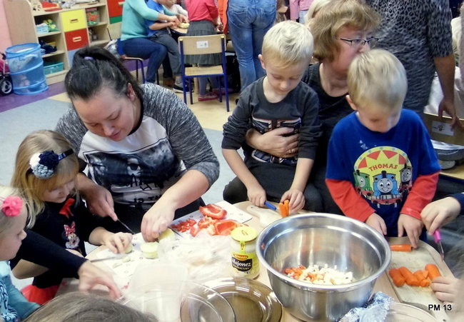 Warsztaty kulinarne w PM 13 (zdjęcia)