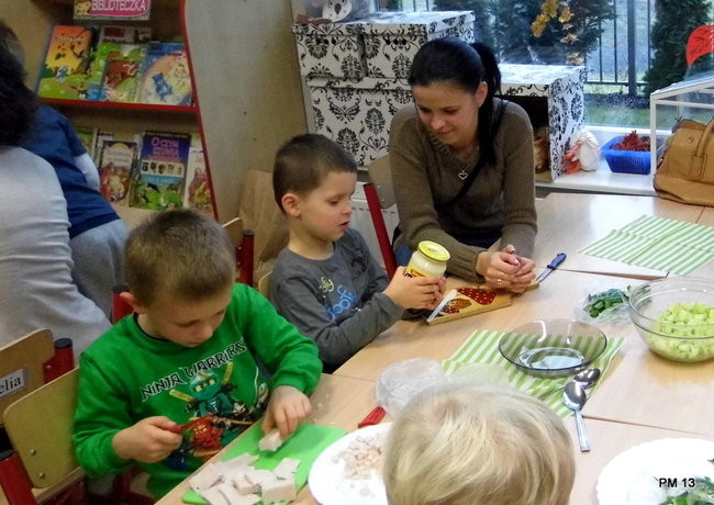 Warsztaty kulinarne w PM 13 (zdjęcia)