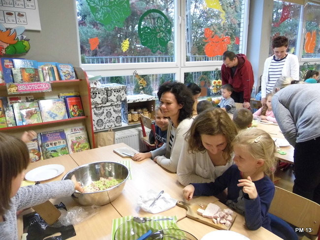 Warsztaty kulinarne w PM 13 (zdjęcia)