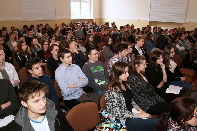 KWOKA po raz czwarty. Wystartowało 200 uczniów (zdjęcia)