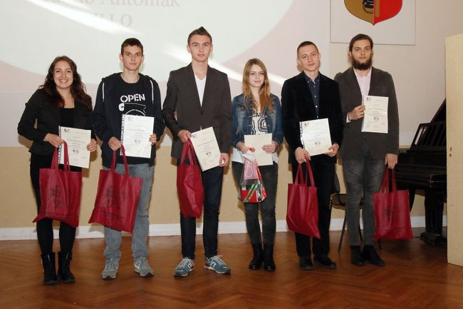 KWOKA po raz czwarty. Wystartowało 200 uczniów (zdjęcia)