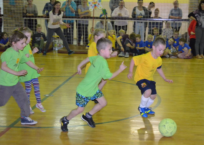 Biedronki triumfowały w Kąkolewie (zdjęcia)
