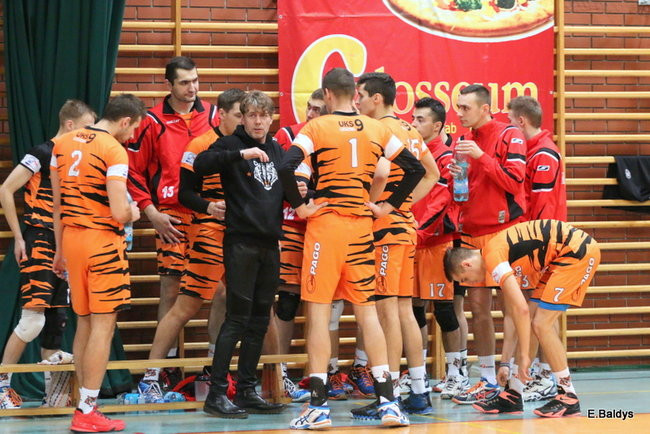 Siatkarze z kompletem (zdjęcia)