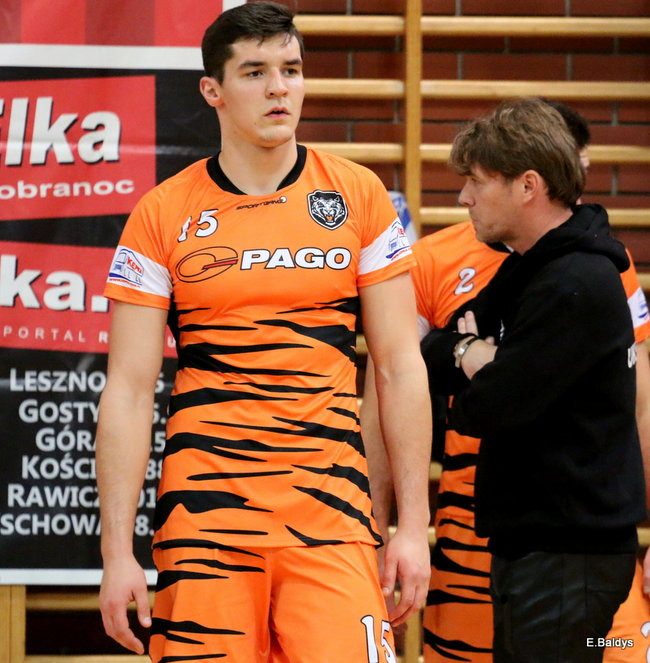 Siatkarze z kompletem (zdjęcia)