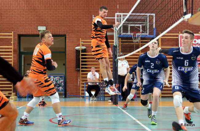 Siatkarze z kompletem (zdjęcia)