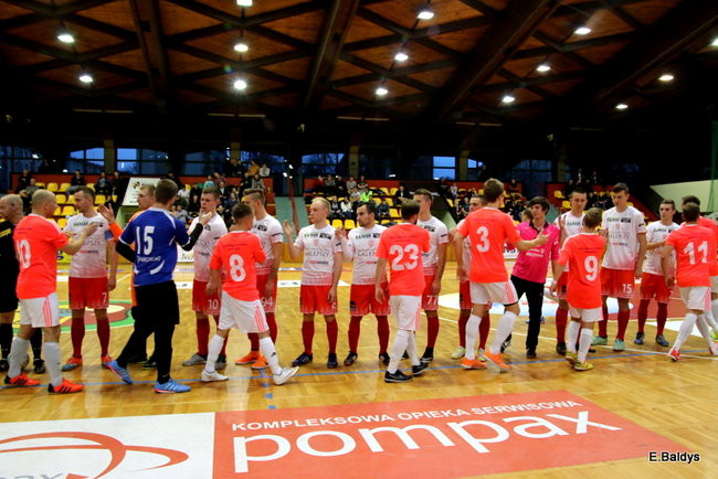 Porażka w Trapezie (zdjęcia)