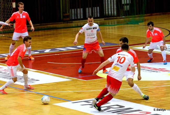 Porażka w Trapezie (zdjęcia)