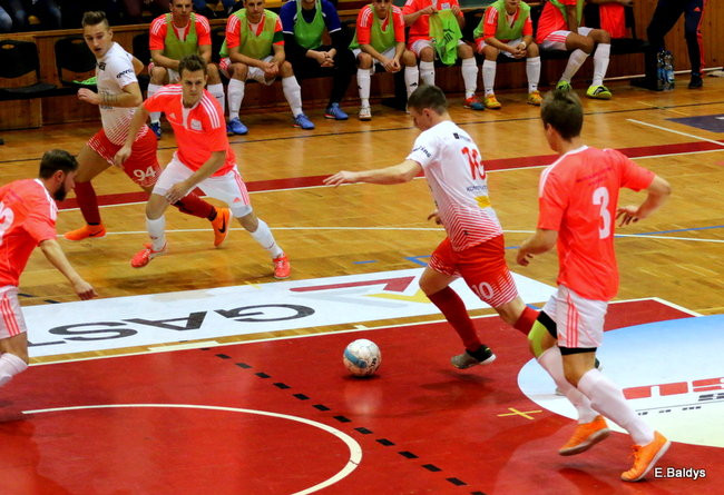 Porażka w Trapezie (zdjęcia)