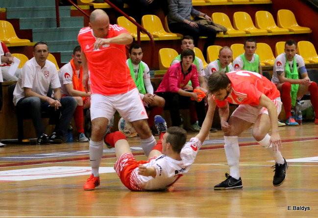 Porażka w Trapezie (zdjęcia)