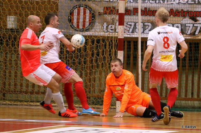 Porażka w Trapezie (zdjęcia)