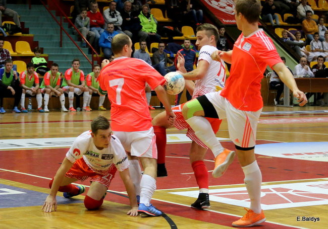 Porażka w Trapezie (zdjęcia)