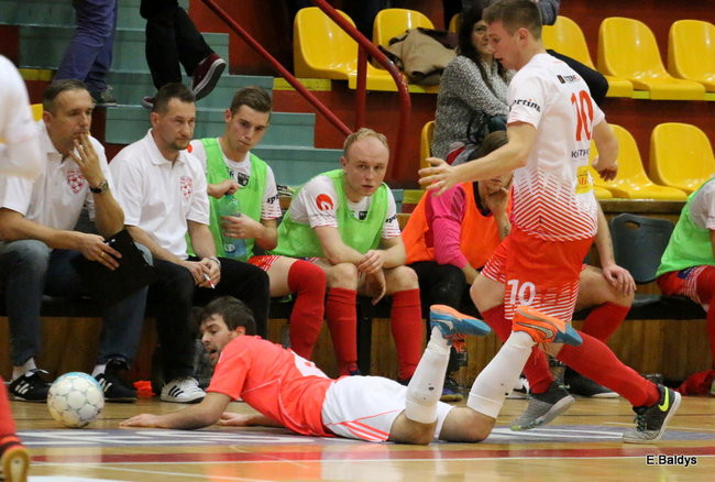 Porażka w Trapezie (zdjęcia)