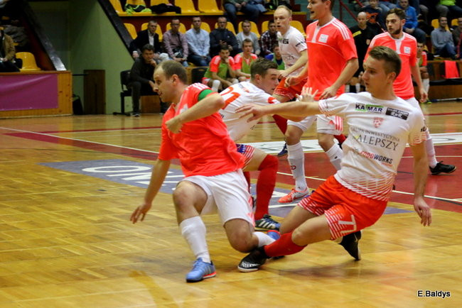 Porażka w Trapezie (zdjęcia)