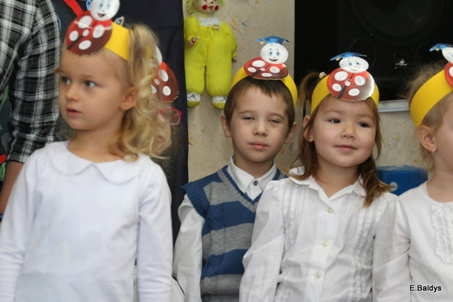 Pasowanie Krasnali i Biedronek w PM 19 (zdjęcia)