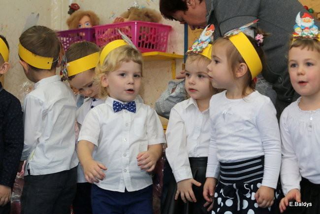 Pasowanie Krasnali i Biedronek w PM 19 (zdjęcia)