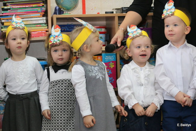 Pasowanie Krasnali i Biedronek w PM 19 (zdjęcia)