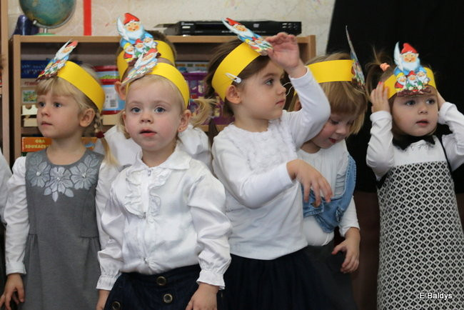 Pasowanie Krasnali i Biedronek w PM 19 (zdjęcia)