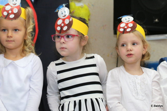 Pasowanie Krasnali i Biedronek w PM 19 (zdjęcia)